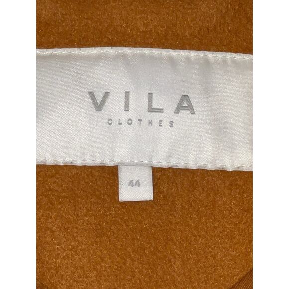 Vila Vicamdom Loose Coat - Size EU 44 (US 12 or XL) - Soft in Warm Gold Color - Picture 3 of 11